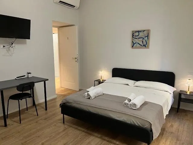 Piazzabolognastay 4*