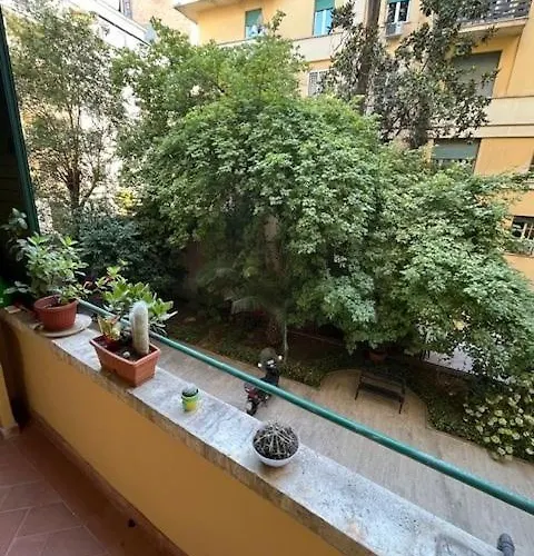 Piazzabolognastay Гостевой дом 4*